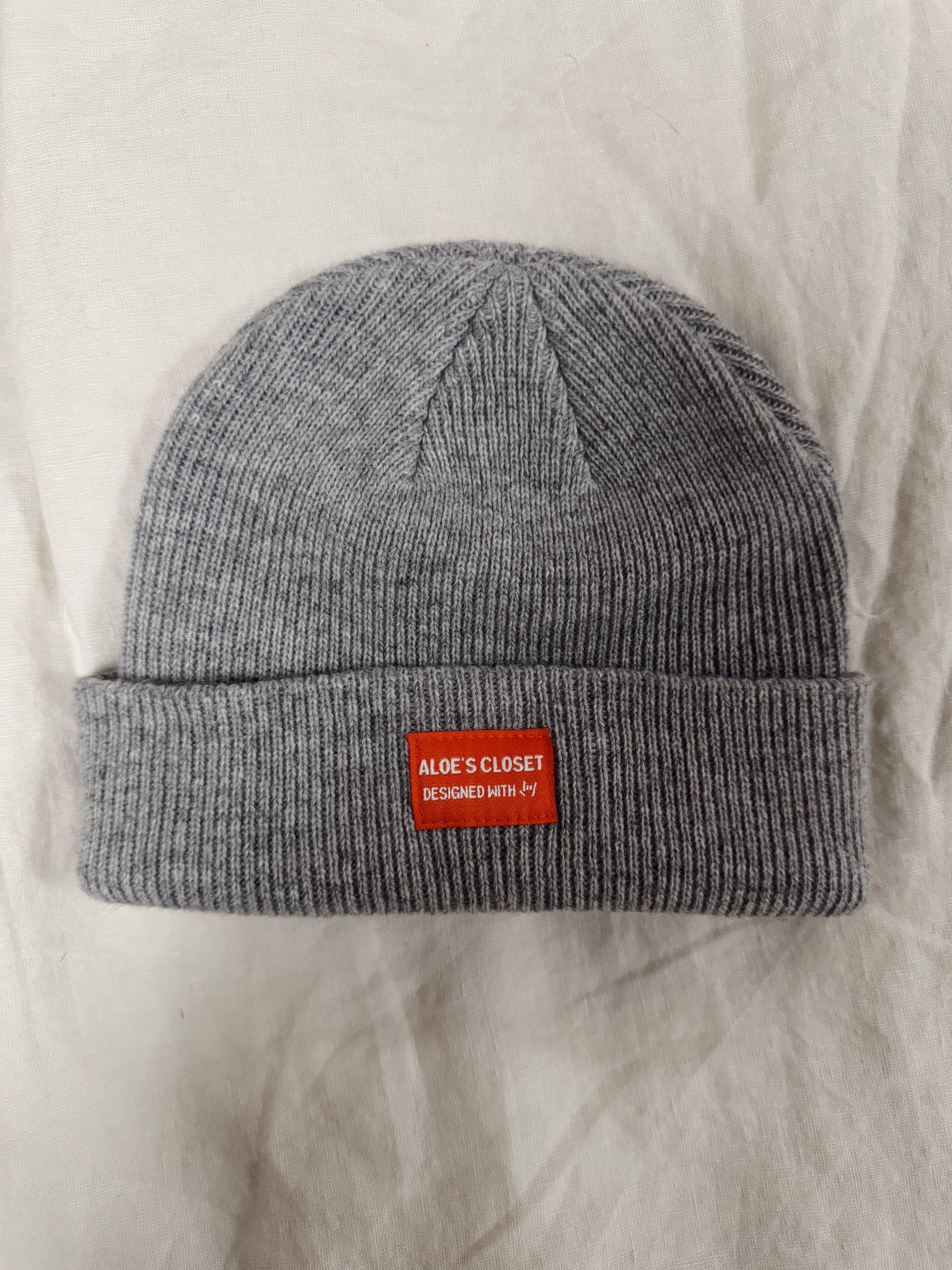 LOVERS BEANIE – Aloe's Closet