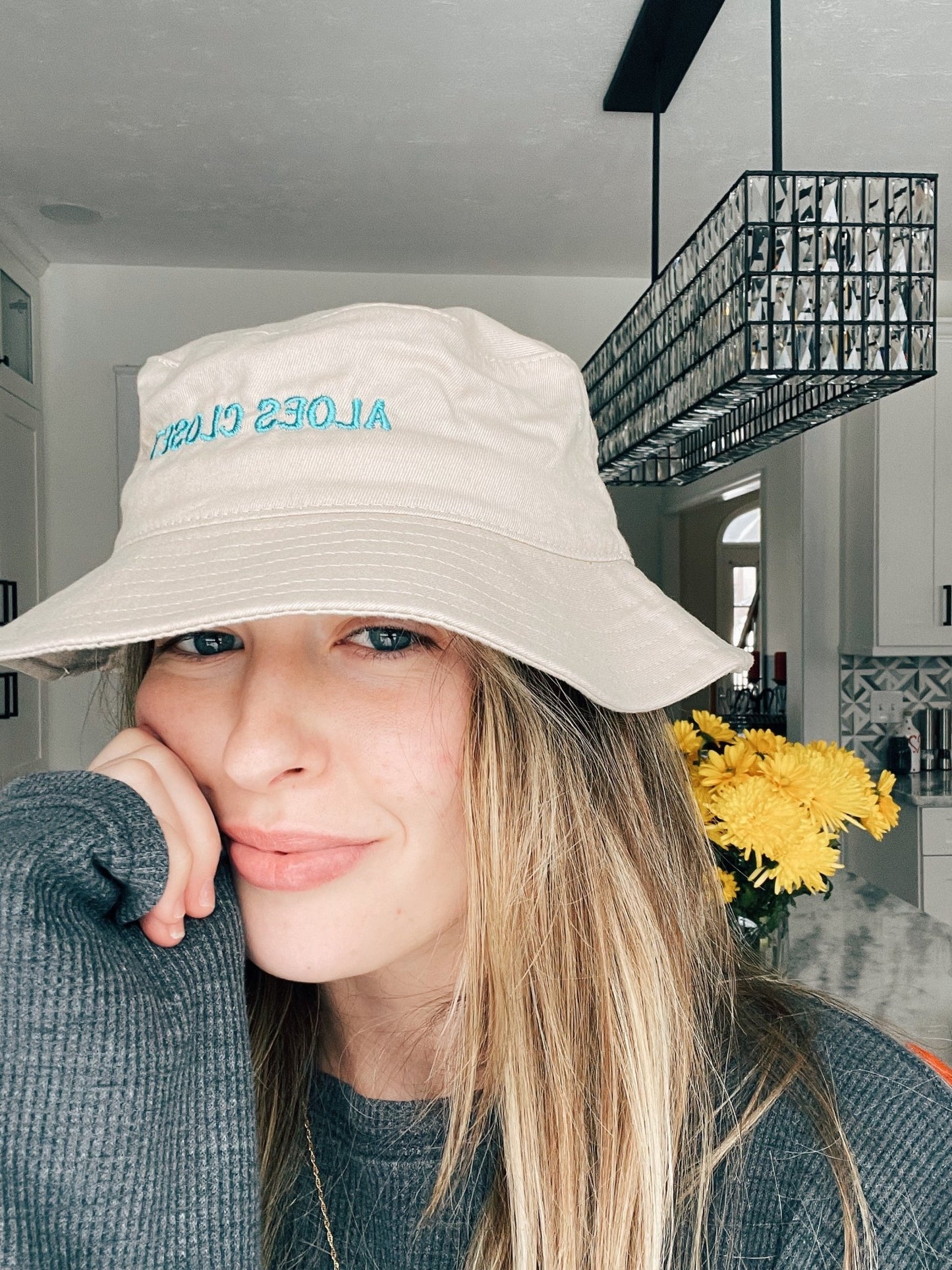 BUCKET FULL OF SUNSHINE HAT - Aloe's Closet